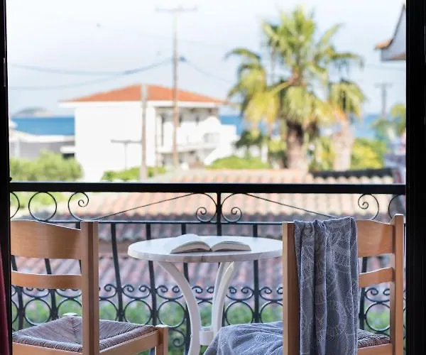 Pensión Socrates Laganas